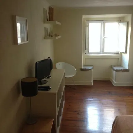 Studio In The Heart Of Alfama Lisbon Exterior photo